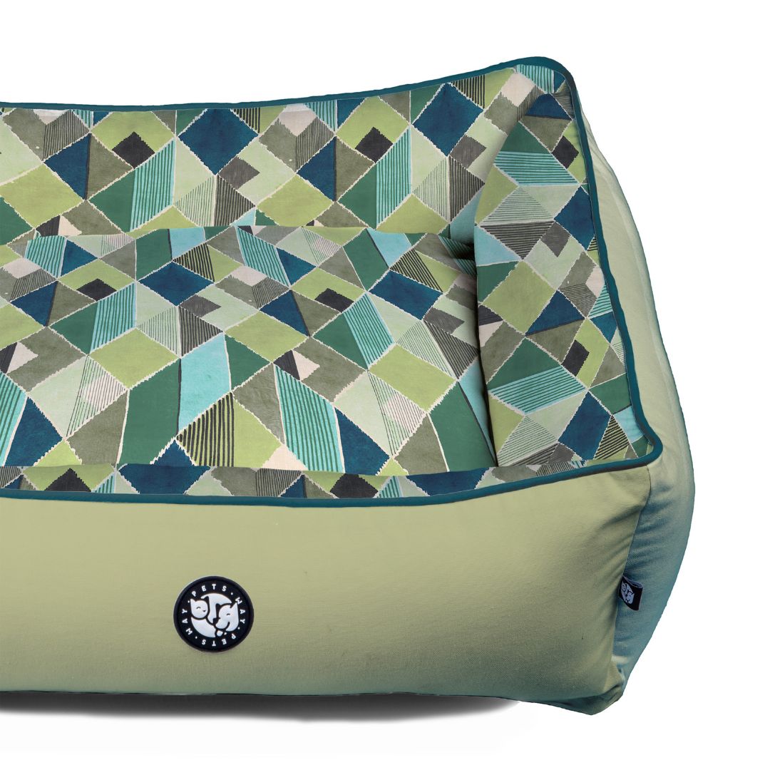 Puzzle - Forrest Dog Bed