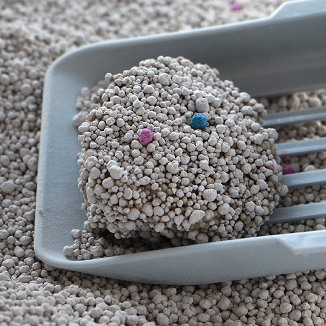 Emily Pets Fresh Scented Bentonite Clumping Cat Litter Lavender