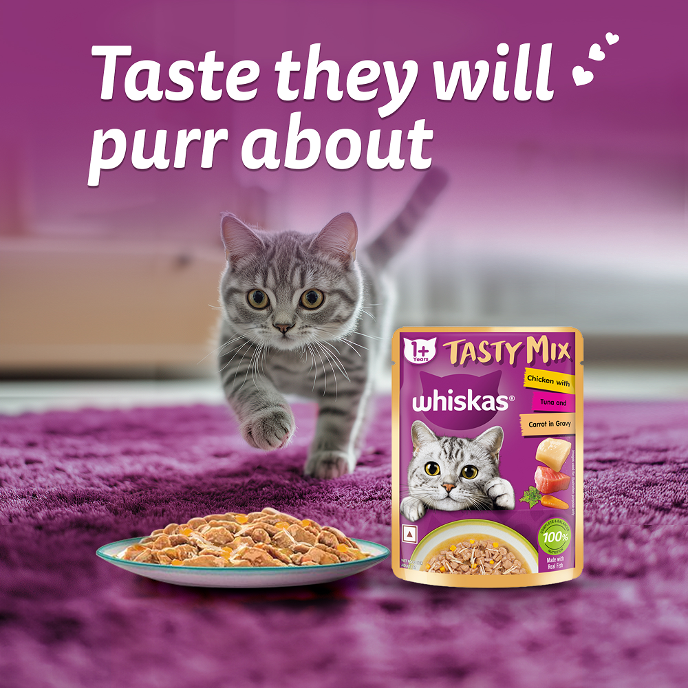 Whiskas Chicken With Tuna And Carrot in Gravy Tasty Mix Adult Cat Wet Food