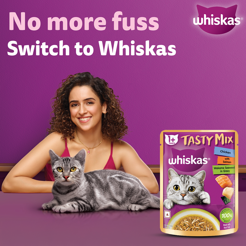 Whiskas Chicken With Salmon Wakame Seaweed in Gravy Tasty Mix Adult Cat Wet Food