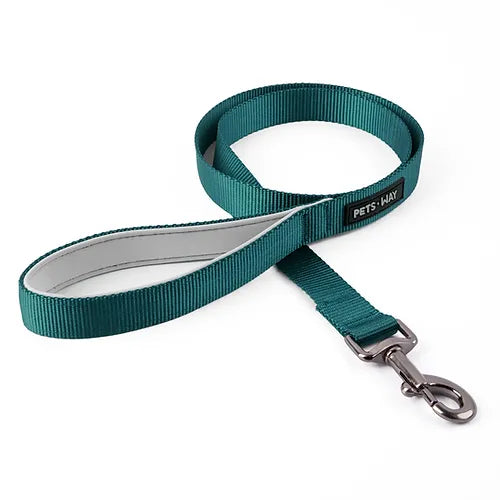 Emerald Leash