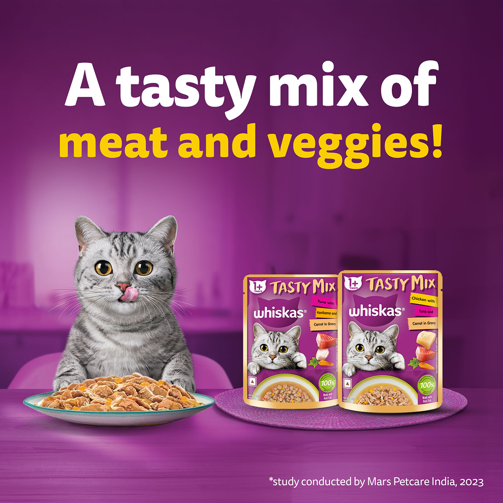 Whiskas Chicken With Tuna And Carrot in Gravy Tasty Mix Adult Cat Wet Food