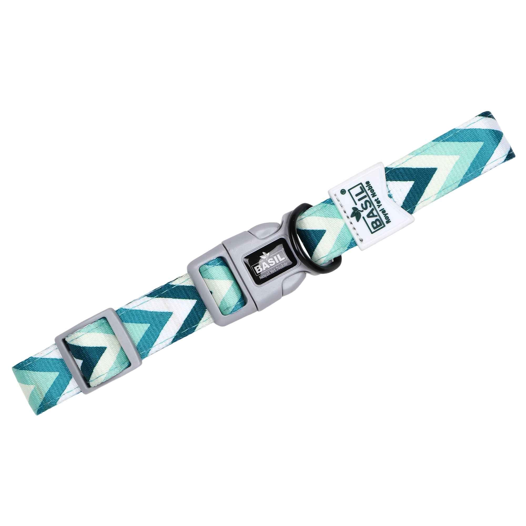 Padded Adjustable Collar for Dogs, Cats & Puppies (Zig-Zag Green)